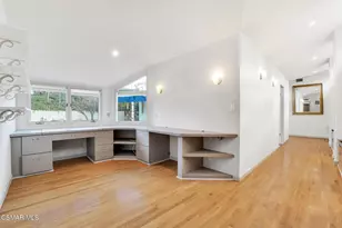 4219 Shadyglade Ave, Studio City, CA 91604 - Photo 17