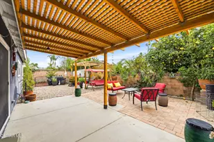 2516 E Phyllis St, Simi Valley, CA 93065 - Photo 25