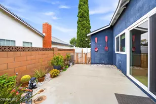 2516 E Phyllis St, Simi Valley, CA 93065 - Photo 33