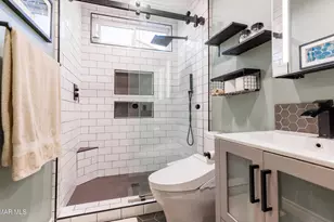 2128 Tremont Ave, Simi Valley, CA 93063 - Photo 17