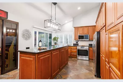 2128 Tremont Avenue, Simi Valley, CA 93063 - Photo 7