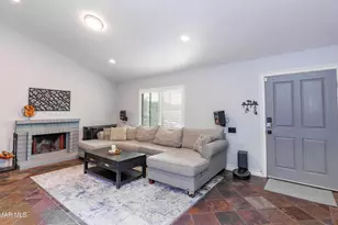 2128 Tremont Ave, Simi Valley, CA 93063 - Photo 3