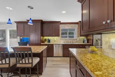 260 Greenmeadow Drive, Thousand Oaks, CA 91320 - Photo 11