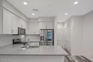 105 Red Brick Dr, Simi Valley, CA 93065 - Photo 1