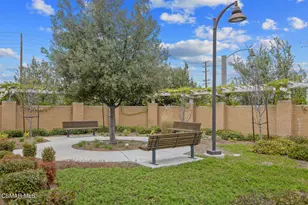 105 Red Brick Dr, Simi Valley, CA 93065 - Photo 31