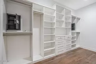 754 Bellagio Ct, Oak Park, CA 91377 - Photo 15