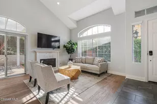 754 Bellagio Ct, Oak Park, CA 91377 - Photo 3