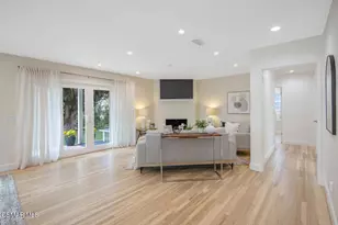 7055 Park Manor Ave, North Hollywood, CA 91605 - Photo 5