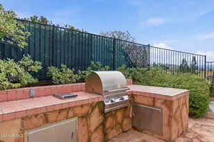 2440 Gillingham Cir, Thousand Oaks, CA 91362 - Photo 63