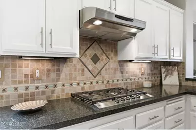 2440 Gillingham Circle, Thousand Oaks, CA 91362 - Photo 19