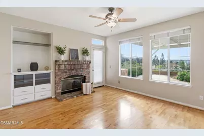 2440 Gillingham Circle, Thousand Oaks, CA 91362 - Photo 9