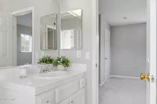 2440 Gillingham Cir, Thousand Oaks, CA 91362 - Photo 53