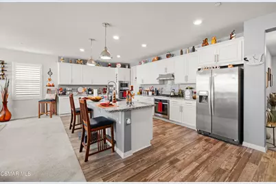 417 White Bark Lane, Simi Valley, CA 93065 - Photo 11