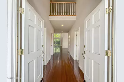 185 Jaycroft Court, Lake Sherwood, CA 91361 - Photo 3