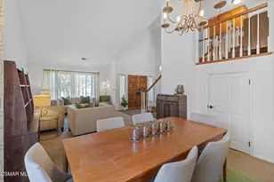 2110 Laurelwood Dr, Thousand Oaks, CA 91362 - Photo 9