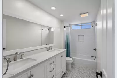 1721 Blossom Court, Thousand Oaks, CA 91320 - Photo 35
