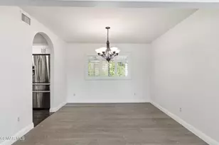 6058 Hedgewall Dr, Westlake Village, CA 91362 - Photo 7