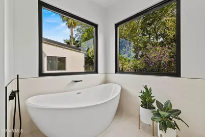 911 Vivian Circle, Newbury Park, CA 91320 - Photo 29