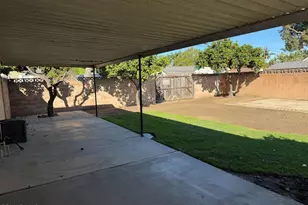 400 Frances St, Ventura, CA 93003 - Photo 29