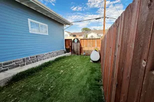 9333 Rowell Ave, Chatsworth, CA 91311 - Photo 23