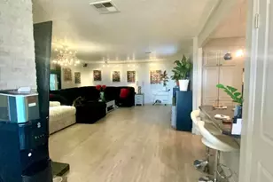 24303 Woolsey Canyon Rd, Canoga Park, CA 91304 - Photo 13