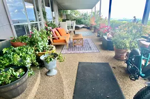 24303 Woolsey Canyon Rd, Canoga Park, CA 91304 - Photo 27