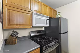 5700 Etiwanda Ave, Tarzana, CA 91356 - Photo 13