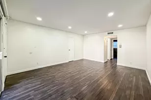 5349 Newcastle Ave, Encino, CA 91316 - Photo 7