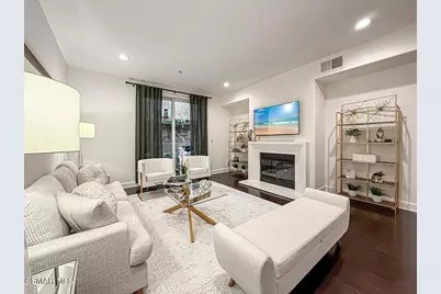 4644 Coldwater Canyon Avenue #102, Studio City, CA 91604 - Photo 11