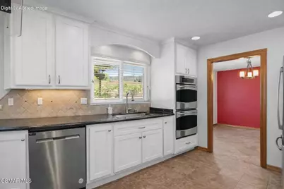 6435 Hazel Circle, Simi Valley, CA 93063 - Photo 19