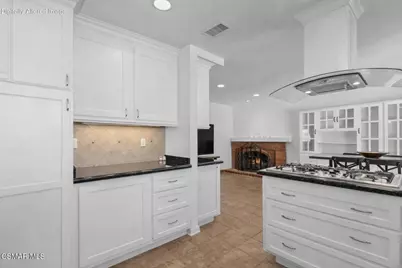 6435 Hazel Circle, Simi Valley, CA 93063 - Photo 17