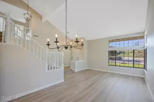 2026 Stonehill Cir, Thousand Oaks, CA 91360 - Photo 9