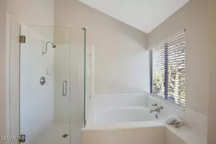 2026 Stonehill Cir, Thousand Oaks, CA 91360 - Photo 27