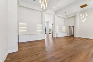 275 1/2 Crestview Ave, Camarillo, CA 93010 - Photo 11