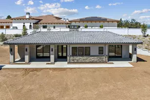 275 1/2 Crestview Ave, Camarillo, CA 93010 - Photo 43