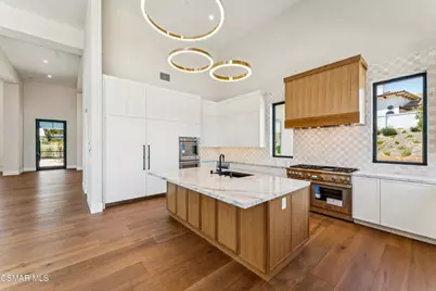 275 1/2 Crestview Avenue, Camarillo, CA 93010 - Photo 13