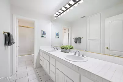 3671 Mapleknoll Place, Thousand Oaks, CA 91362 - Photo 25