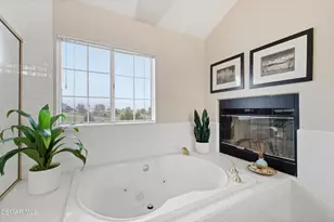 3671 Mapleknoll Pl, Thousand Oaks, CA 91362 - Photo 23