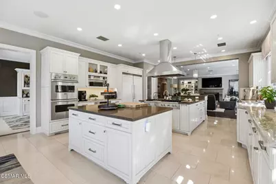 2639 Queens Garden Drive, Thousand Oaks, CA 91361 - Photo 15