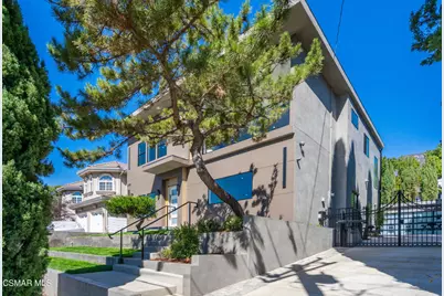 3129 Orange Avenue, La Crescenta, CA 91214 - Photo 3