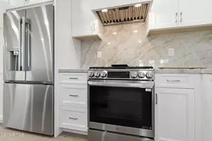 102 W Alta, Port Hueneme, CA 93041 - Photo 7