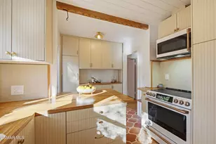 9160 Huston Rd, Chatsworth, CA 91311 - Photo 17