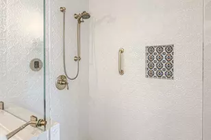 4255 Saddlecrest Ln, Westlake Village, CA 91361 - Photo 15