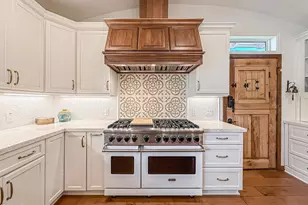 4255 Saddlecrest Ln, Westlake Village, CA 91361 - Photo 7