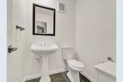 4230 Whitsett Avenue #9, Studio City, CA 91604 - Photo 17