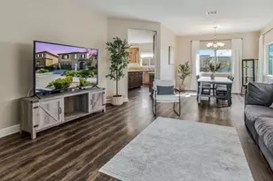 7136 Crimora Ave, Moorpark, CA 93021 - Photo 3