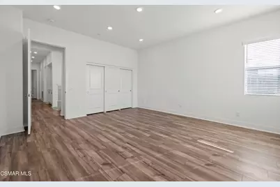 27503 N Golden Currant Place, Valencia, CA 91381 - Photo 15