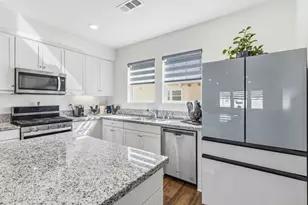 578 Apricot Ln, Fillmore, CA 93015 - Photo 11