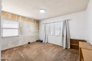 6922 Tunney Ave, Reseda, CA 91335 - Photo 11