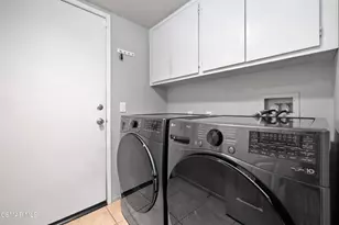 2649 Rikkard Dr, Thousand Oaks, CA 91362 - Photo 31